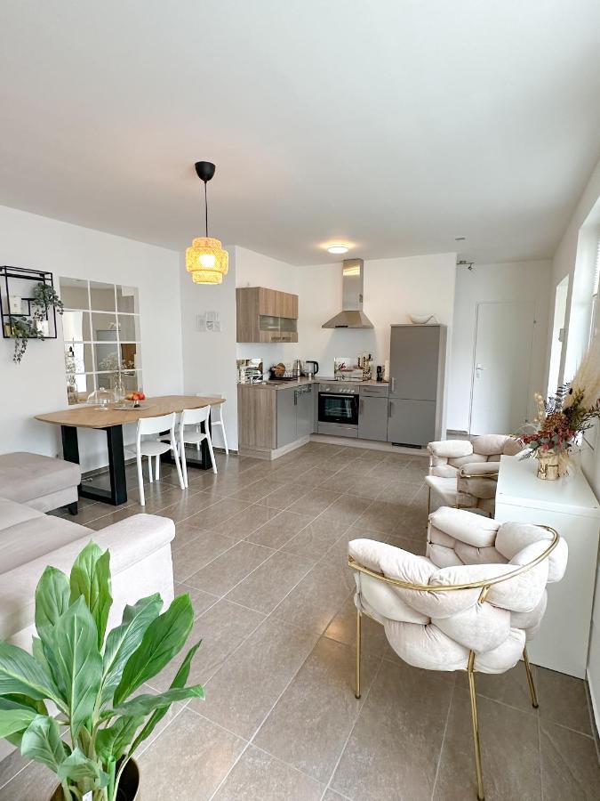 Modernes Haus Naehe Parndorf Apartamento Bruck an der Leitha Exterior foto