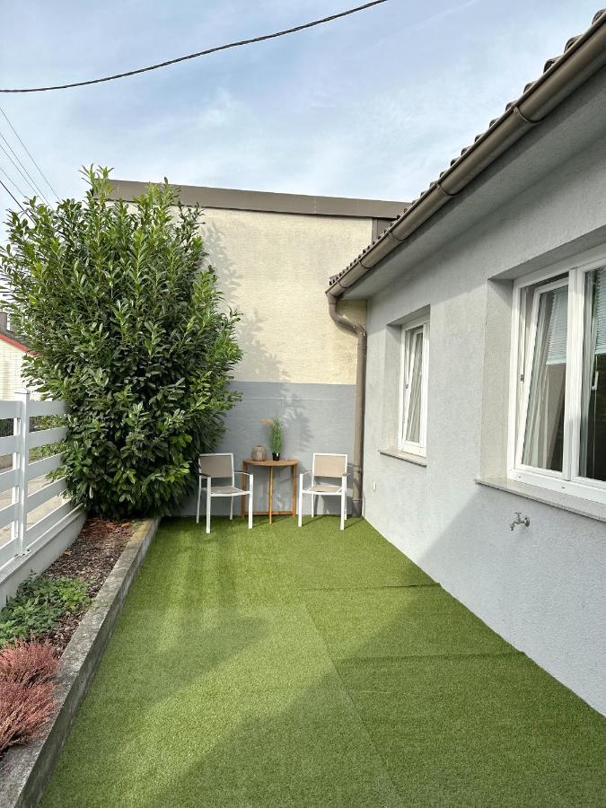 Modernes Haus Naehe Parndorf Apartamento Bruck an der Leitha Exterior foto